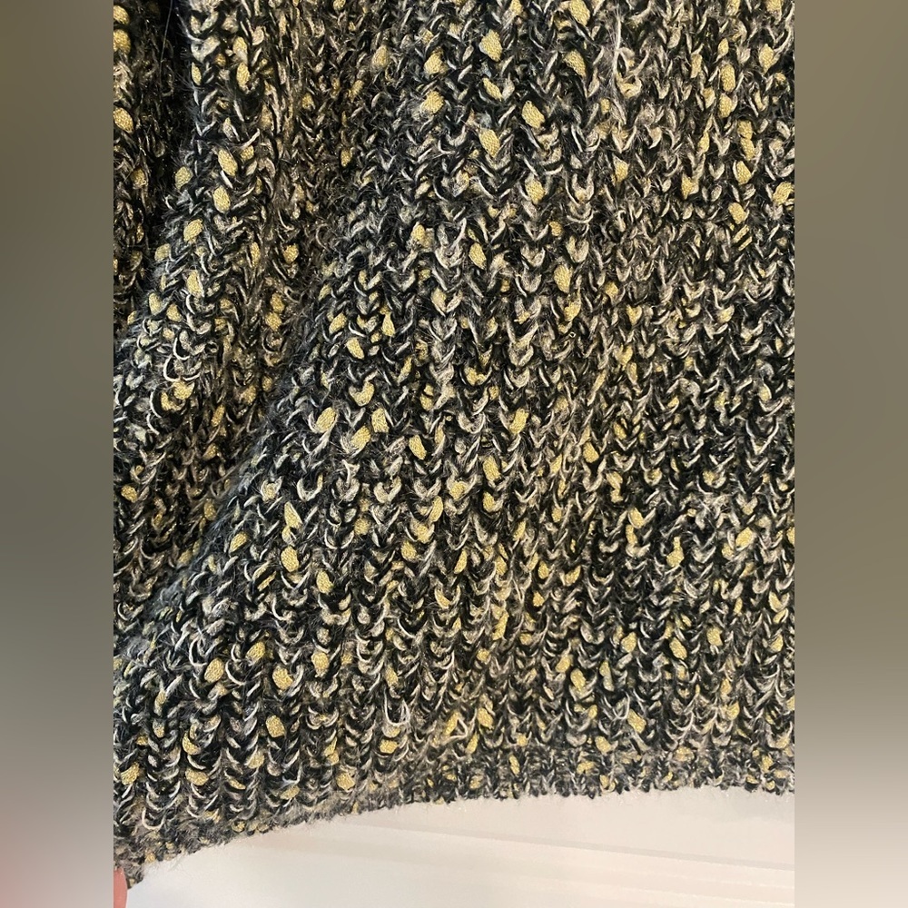 Express sweater - Picture 2 of 2
